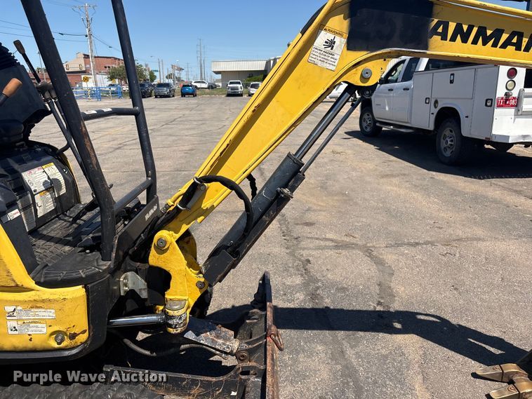 image for item EV2980 2018 Yanmar VIO17-A mini excavator