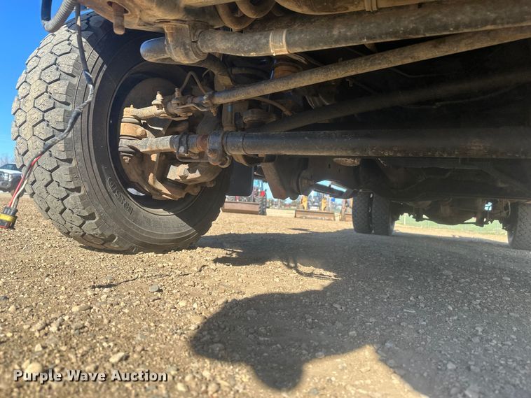 image for item EV5892 2017 Ford F550 Crew Cab utility / service truck