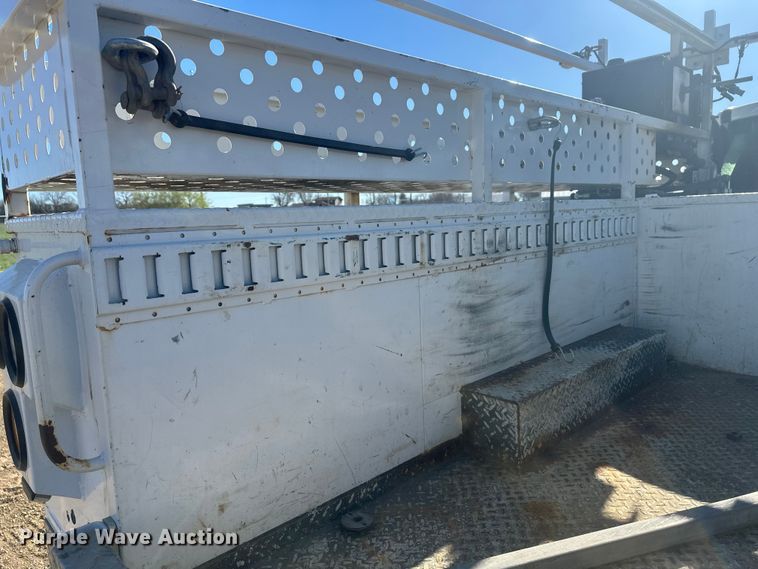 image for item EV5892 2017 Ford F550 Crew Cab utility / service truck