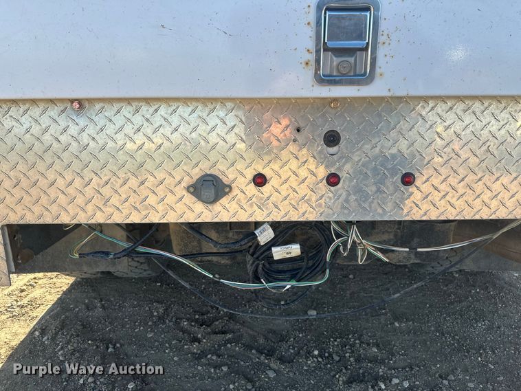 image for item EV5892 2017 Ford F550 Crew Cab utility / service truck