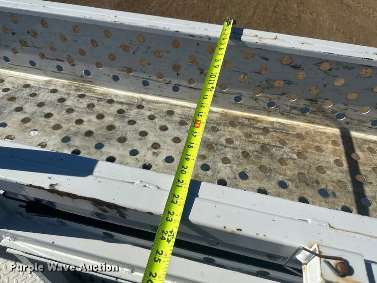 image for item EV5892 2017 Ford F550 Crew Cab utility / service truck