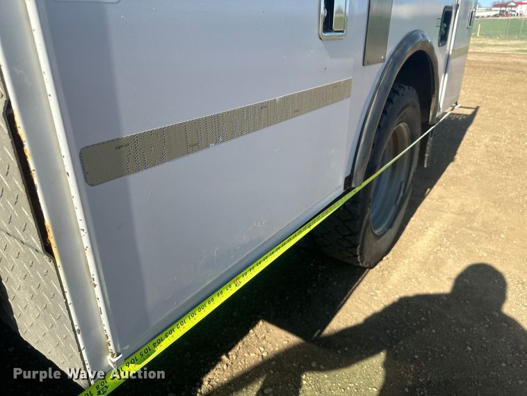 image for item EV5892 2017 Ford F550 Crew Cab utility / service truck