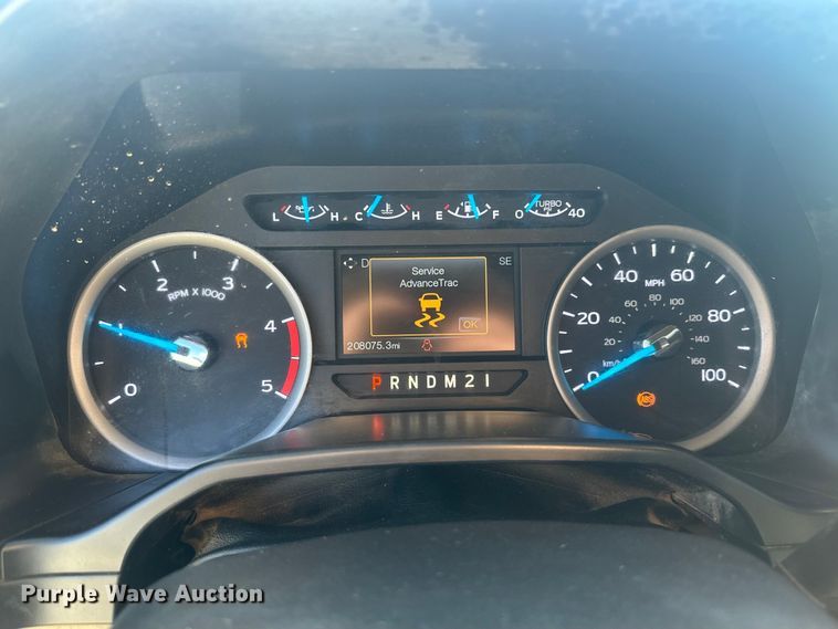 image for item EV5892 2017 Ford F550 Crew Cab utility / service truck