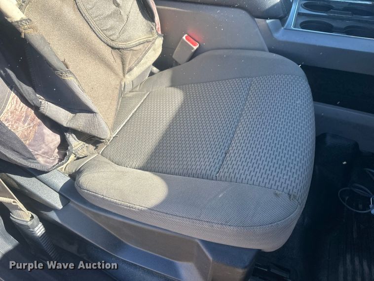 image for item EV5892 2017 Ford F550 Crew Cab utility / service truck