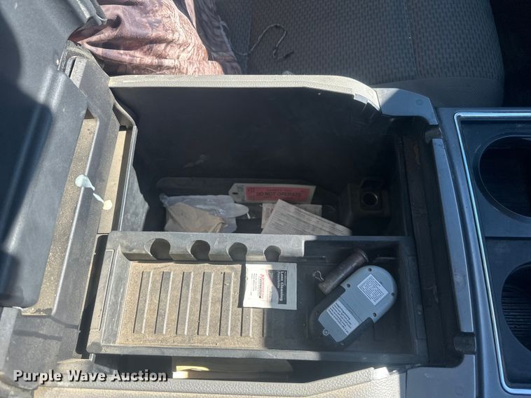 image for item EV5892 2017 Ford F550 Crew Cab utility / service truck