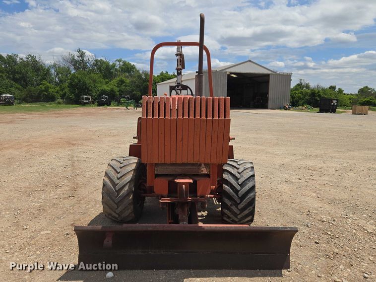 image for item EW0092 1996 Ditch Witch 5110DD trencher