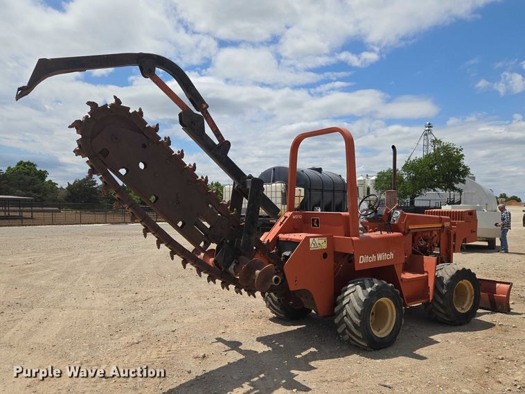 image for item EW0092 1996 Ditch Witch 5110DD trencher