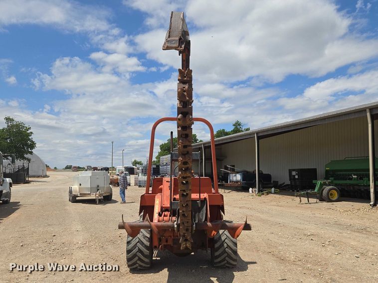 image for item EW0092 1996 Ditch Witch 5110DD trencher