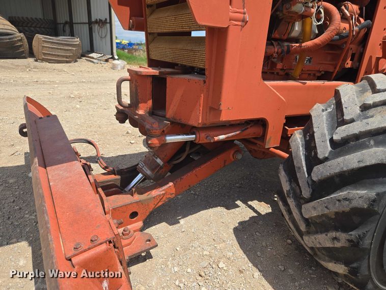 image for item EW0092 1996 Ditch Witch 5110DD trencher