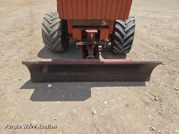 image for item EW0092 1996 Ditch Witch 5110DD trencher