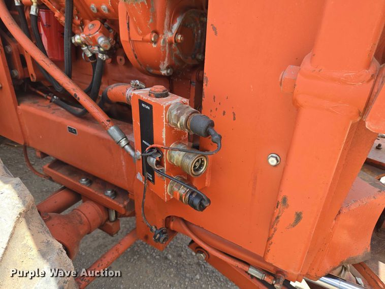 image for item EW0092 1996 Ditch Witch 5110DD trencher