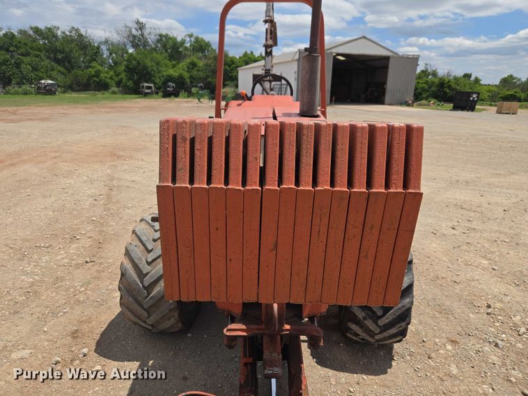 image for item EW0092 1996 Ditch Witch 5110DD trencher