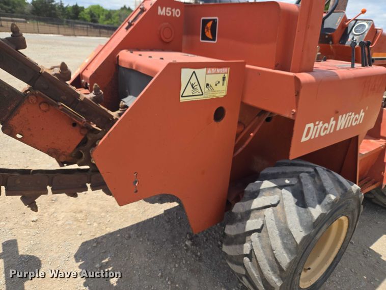 image for item EW0092 1996 Ditch Witch 5110DD trencher