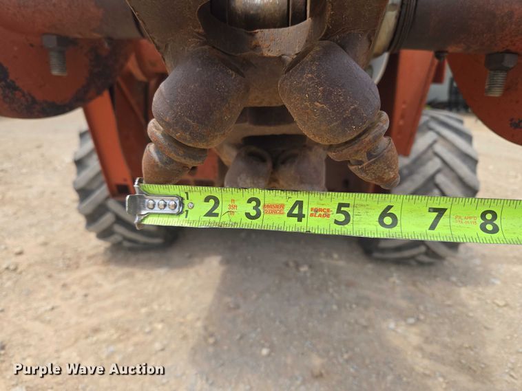 image for item EW0092 1996 Ditch Witch 5110DD trencher
