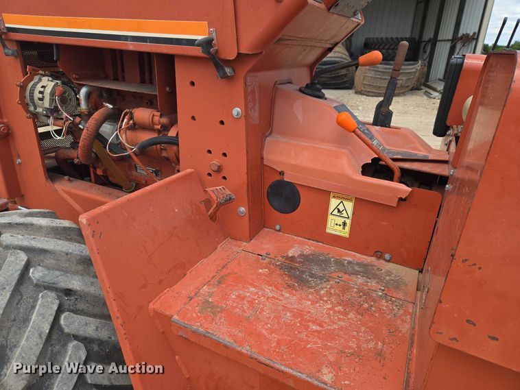 image for item EW0092 1996 Ditch Witch 5110DD trencher