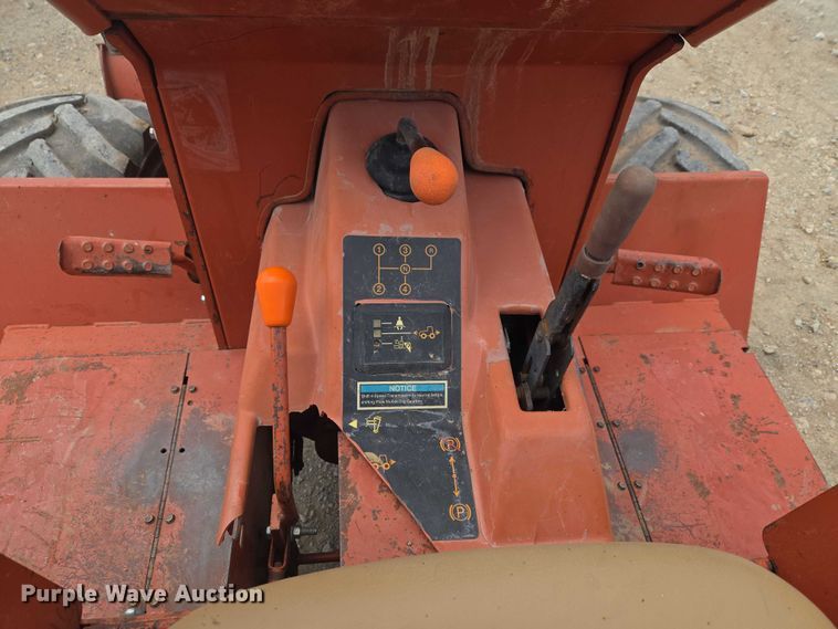 image for item EW0092 1996 Ditch Witch 5110DD trencher