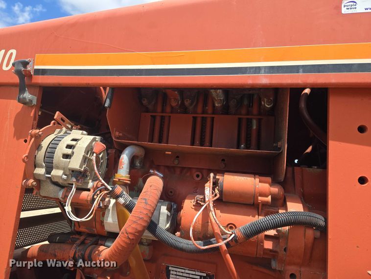 image for item EW0092 1996 Ditch Witch 5110DD trencher