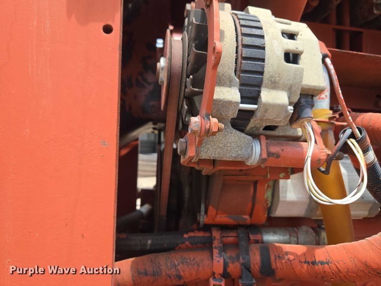 image for item EW0092 1996 Ditch Witch 5110DD trencher