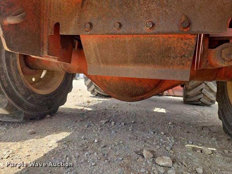 image for item EW0092 1996 Ditch Witch 5110DD trencher
