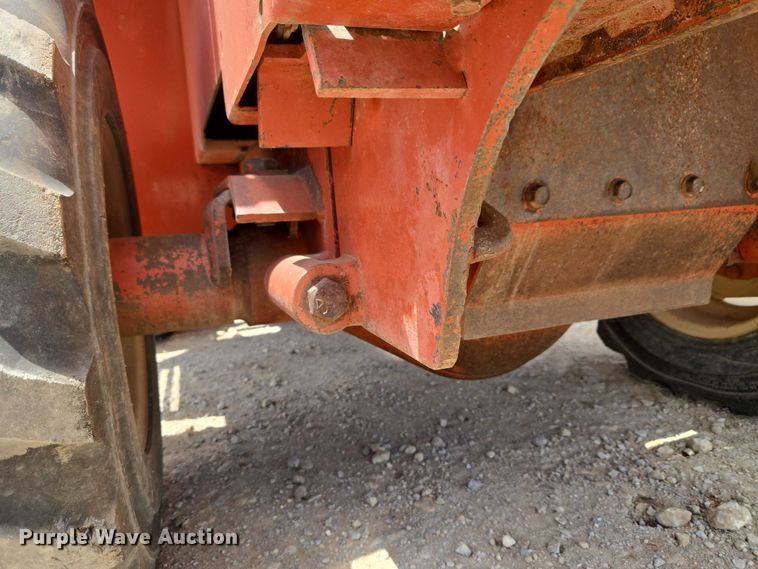 image for item EW0092 1996 Ditch Witch 5110DD trencher
