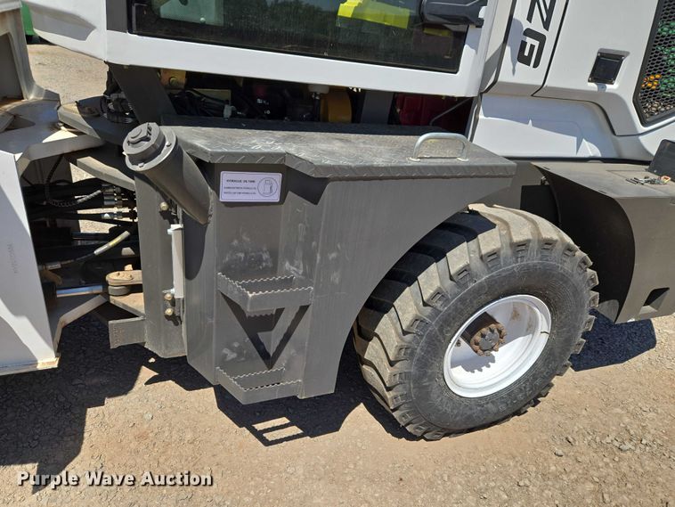 image for item EW0096 2024 HUAYA TL1500 wheel loader