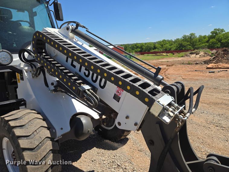 image for item EW0096 2024 HUAYA TL1500 wheel loader