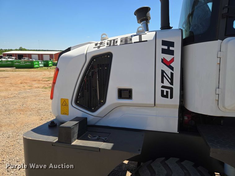 image for item EW0096 2024 HUAYA TL1500 wheel loader
