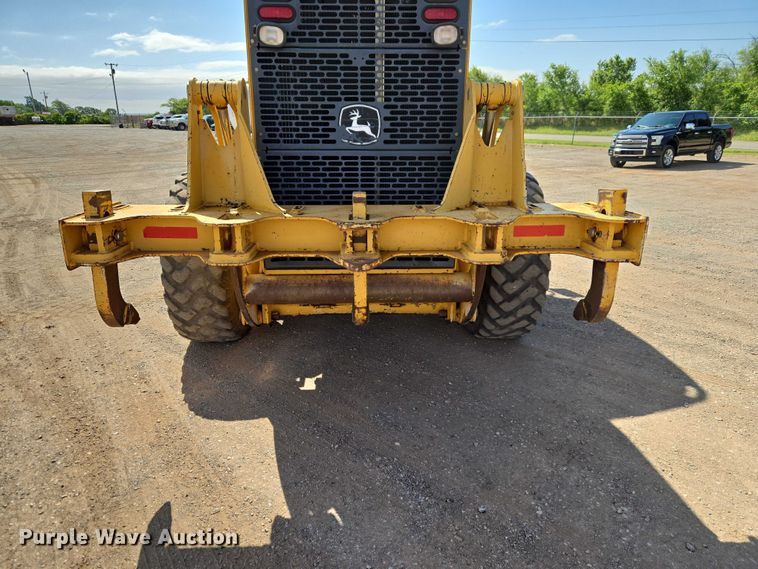 image for item EW0102 2008 John Deere 772D motor grader