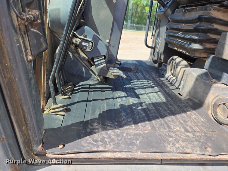 image for item EW0102 2008 John Deere 772D motor grader