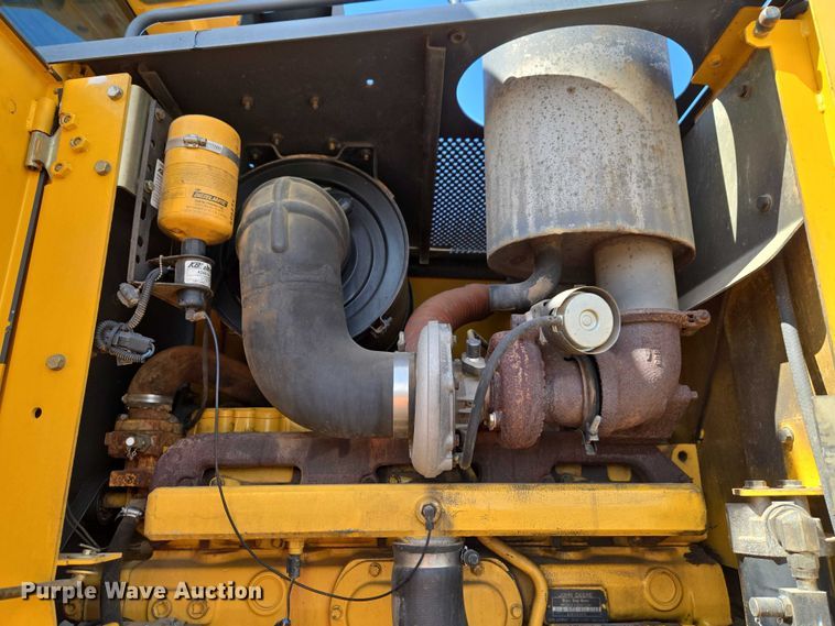 image for item EW0102 2008 John Deere 772D motor grader