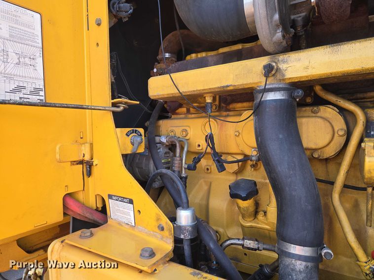 image for item EW0102 2008 John Deere 772D motor grader