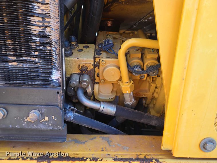 image for item EW0102 2008 John Deere 772D motor grader