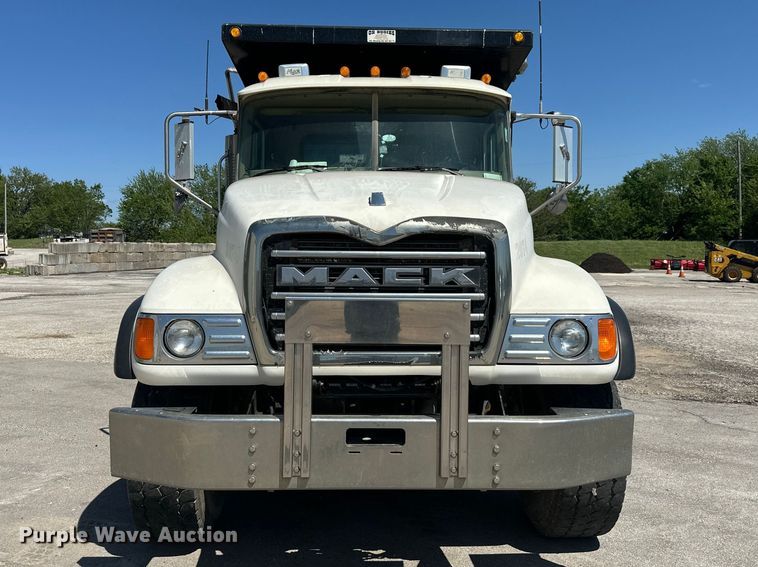 image for item EW1998 2007 Mack CV713 dump truck