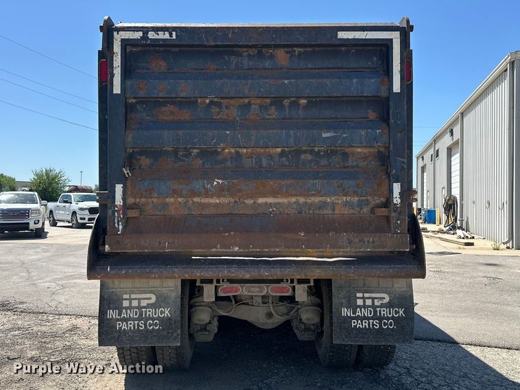 image for item EW1998 2007 Mack CV713 dump truck