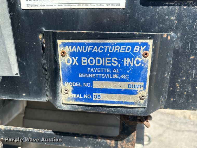 image for item EW1998 2007 Mack CV713 dump truck