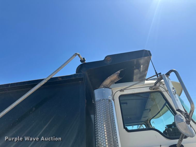 image for item EW1998 2007 Mack CV713 dump truck