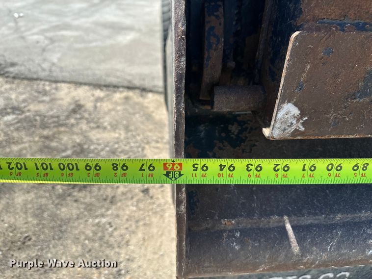 image for item EW1998 2007 Mack CV713 dump truck