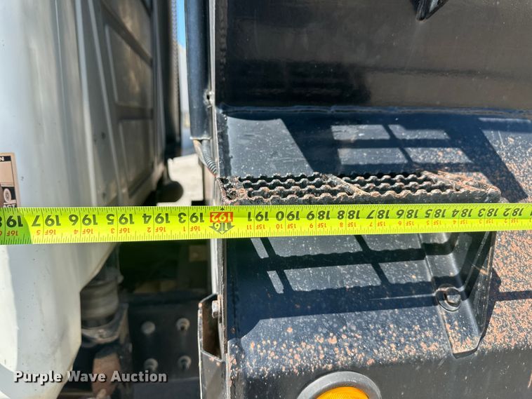 image for item EW1998 2007 Mack CV713 dump truck