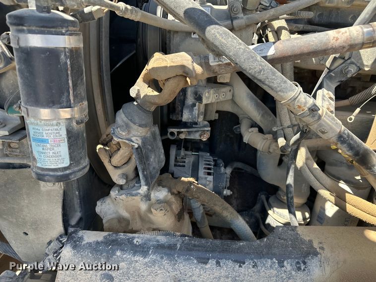 image for item EW1998 2007 Mack CV713 dump truck