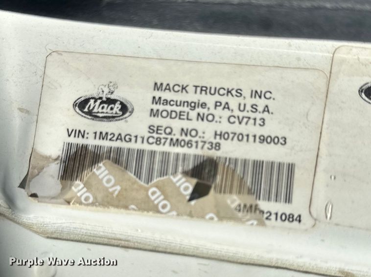 image for item EW1998 2007 Mack CV713 dump truck