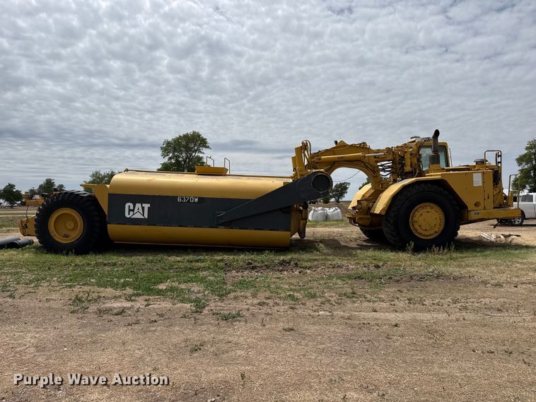 image for item EW4493 1978 Caterpillar 637D water wagon