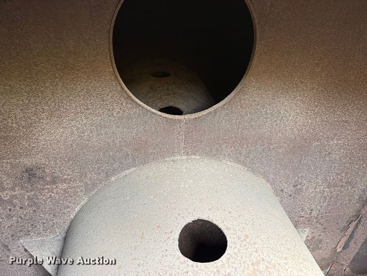 image for item EW4493 1978 Caterpillar 637D water wagon