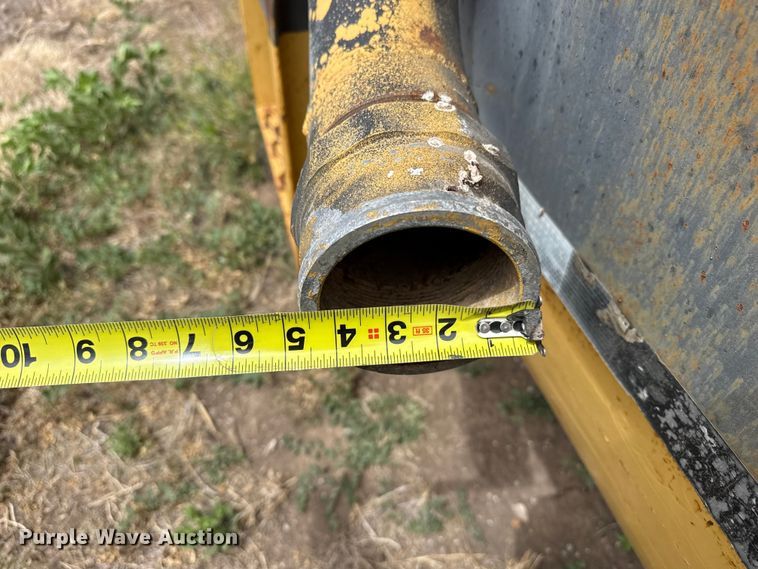 image for item EW4493 1978 Caterpillar 637D water wagon