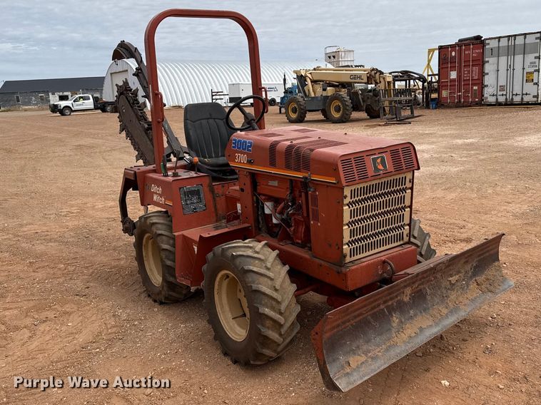 image for item EW4494 2003 Ditch Witch 3700 trencher