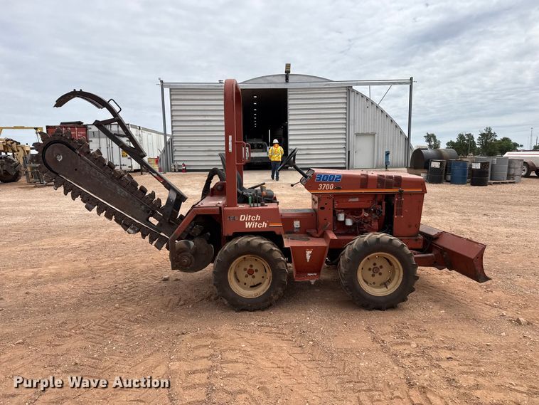 image for item EW4494 2003 Ditch Witch 3700 trencher