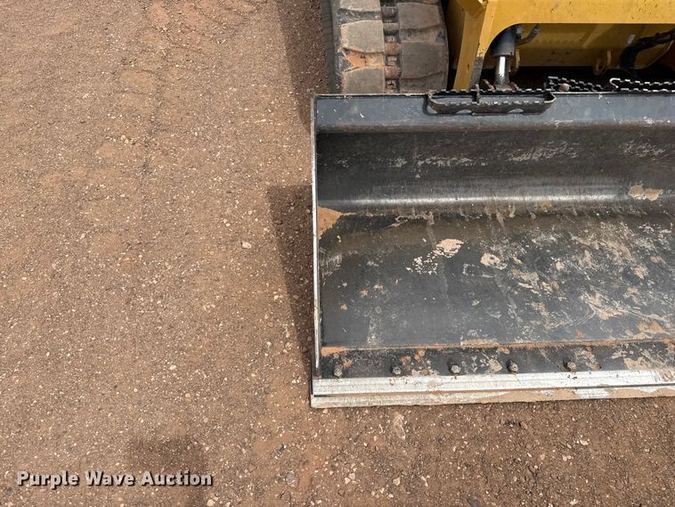 image for item EW4495 2022 Caterpillar 299D3 tracked skid steer loader