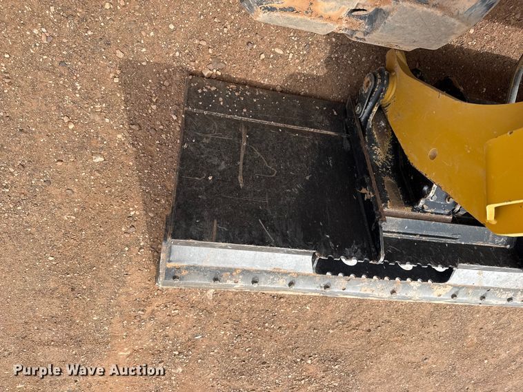 image for item EW4495 2022 Caterpillar 299D3 tracked skid steer loader