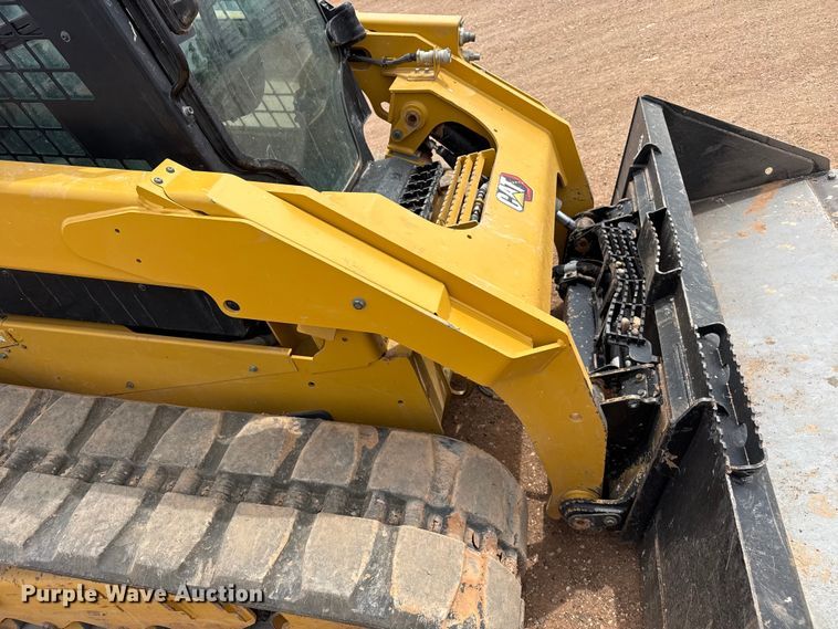 image for item EW4495 2022 Caterpillar 299D3 tracked skid steer loader