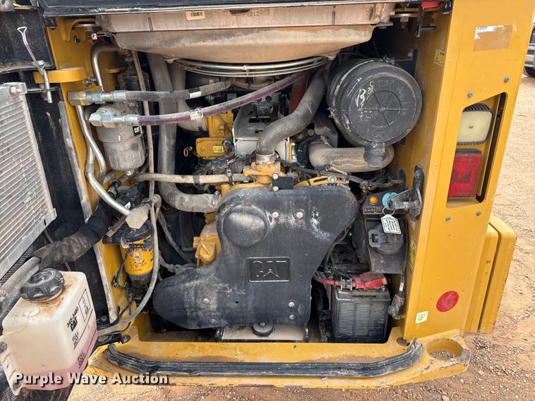 image for item EW4495 2022 Caterpillar 299D3 tracked skid steer loader