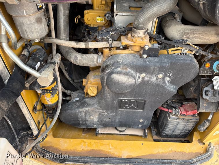 image for item EW4495 2022 Caterpillar 299D3 tracked skid steer loader